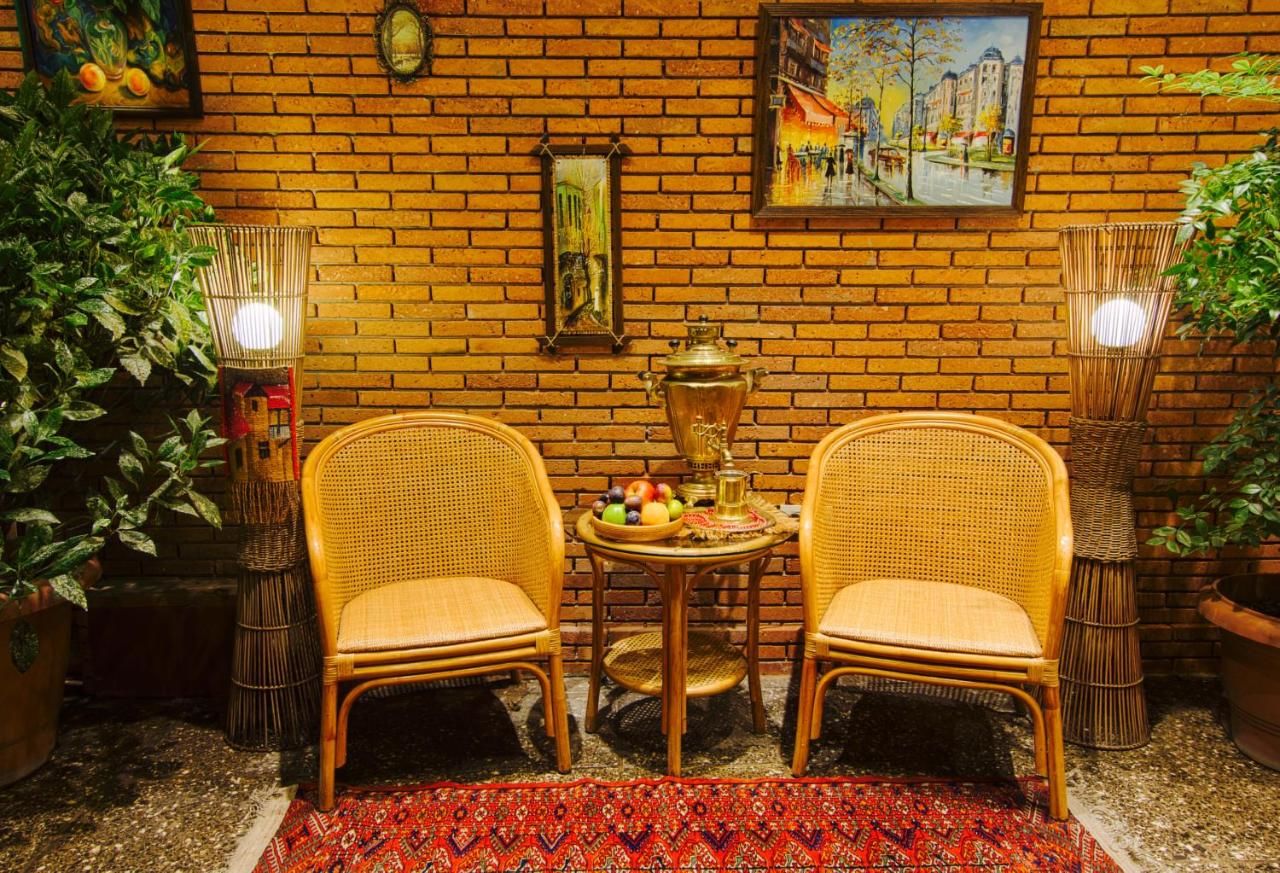 Отель Boutique Hotel British House Тбилиси-38